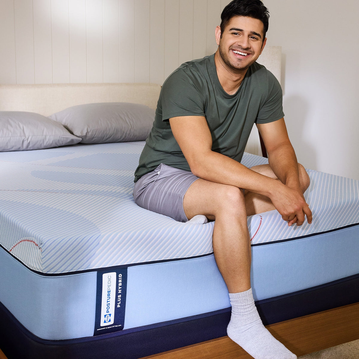 Sealy Posturepedic Plus Paterson II 13" Soft Hybrid Tight Top Mattress