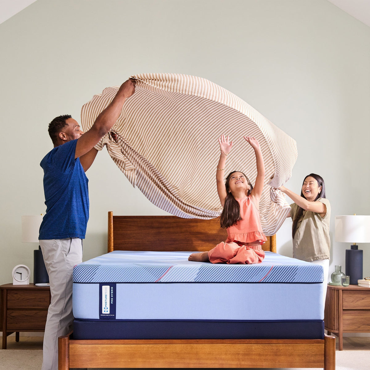 Sealy Posturepedic Pro Hybrid Dupont II 13" Firm Tight Top Mattress