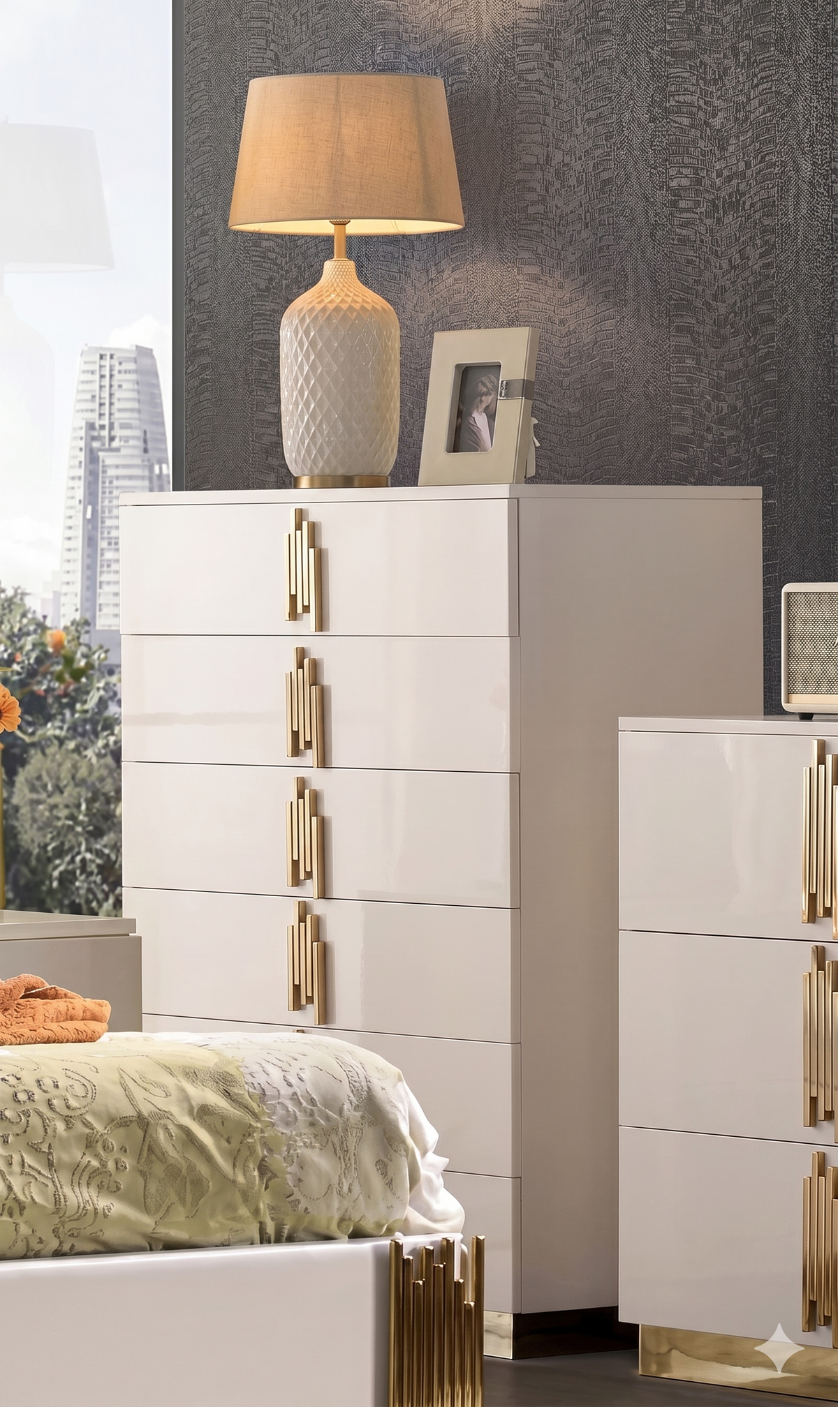 McFerran Home Furnishing B2001 Modern White & Gold Frame Bedroom Set