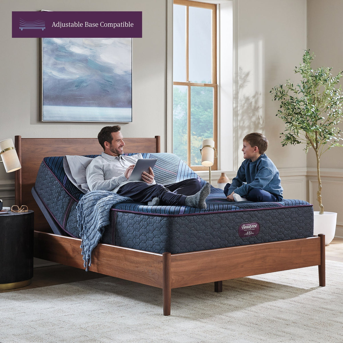 Beautyrest World Class Hybrid Level Three Firm 13" Mattress