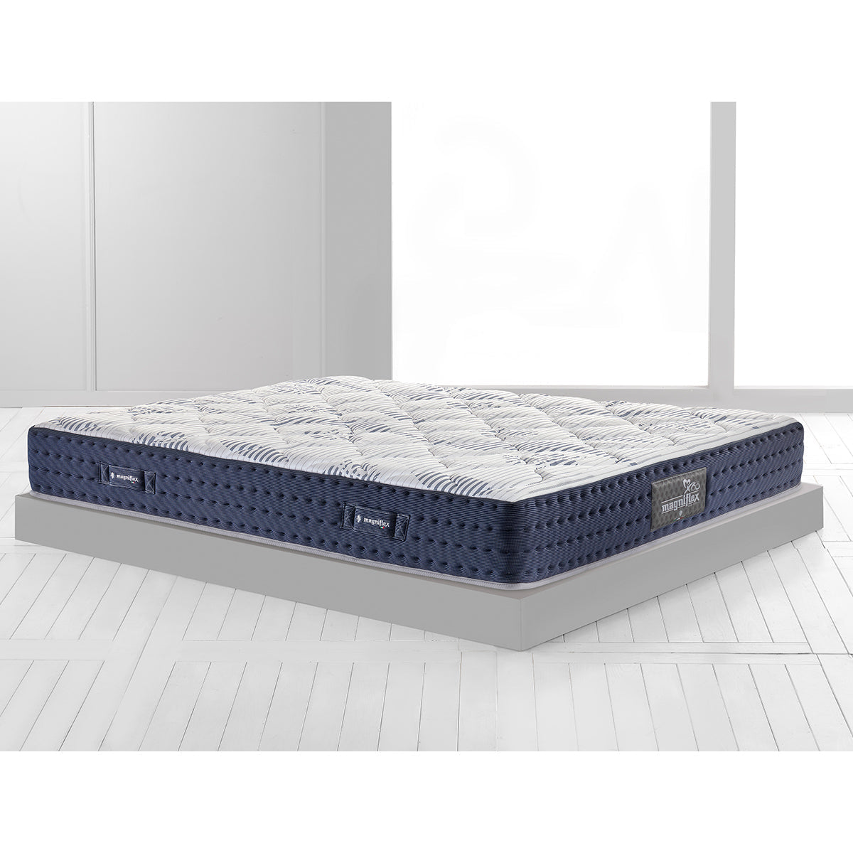 Magniflex Magnicool 10 Soft Mattress with Aquabreeze Support