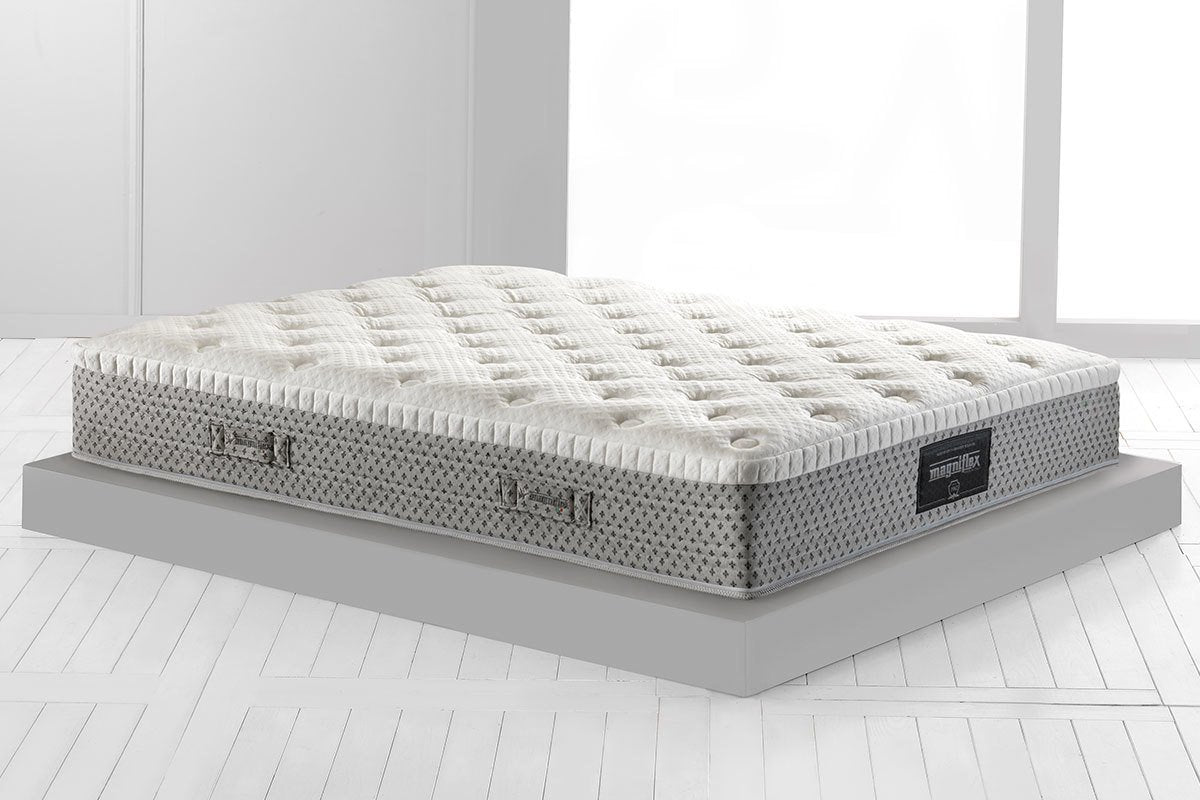 Magniflex Dolce Vita Comfort Deluxe Dual 12 Mattress- Floor Model