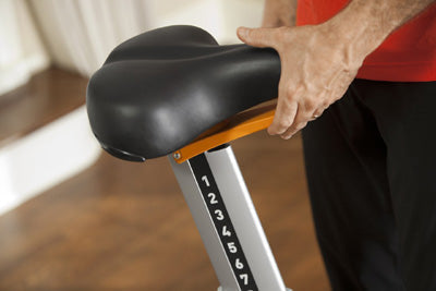 Precor UBK 835 Upright Bike + P30 Console