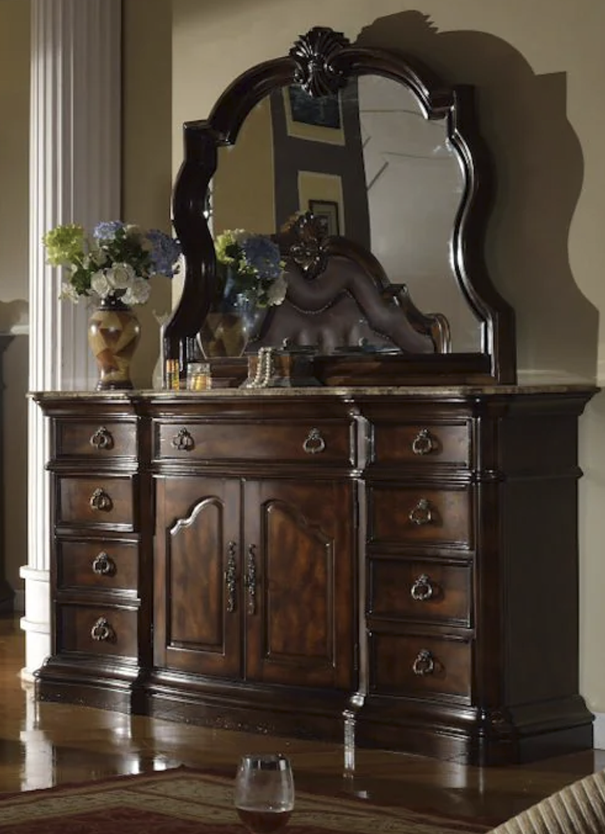 McFerran Home Furnishings B6005 Canopy Bedroom Set – Traditional Carved Solid Wood in Rich Brown Finish