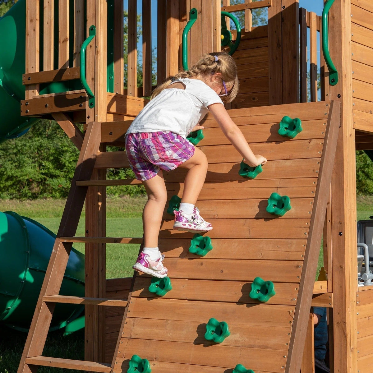 Bristol Point Swing Set Shipping Assembly Included