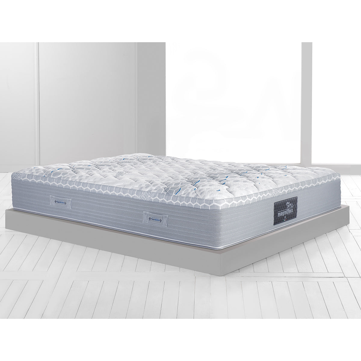 Magniflex MagniStretch Plus - Spinal Decompression Mattress