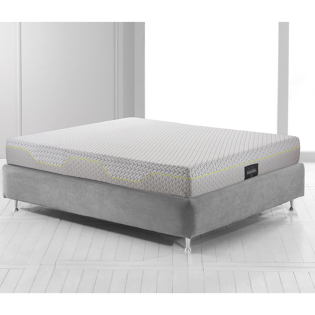 Magniflex MagniStretch Sport 10 Mattress - Active Recovery & Traction