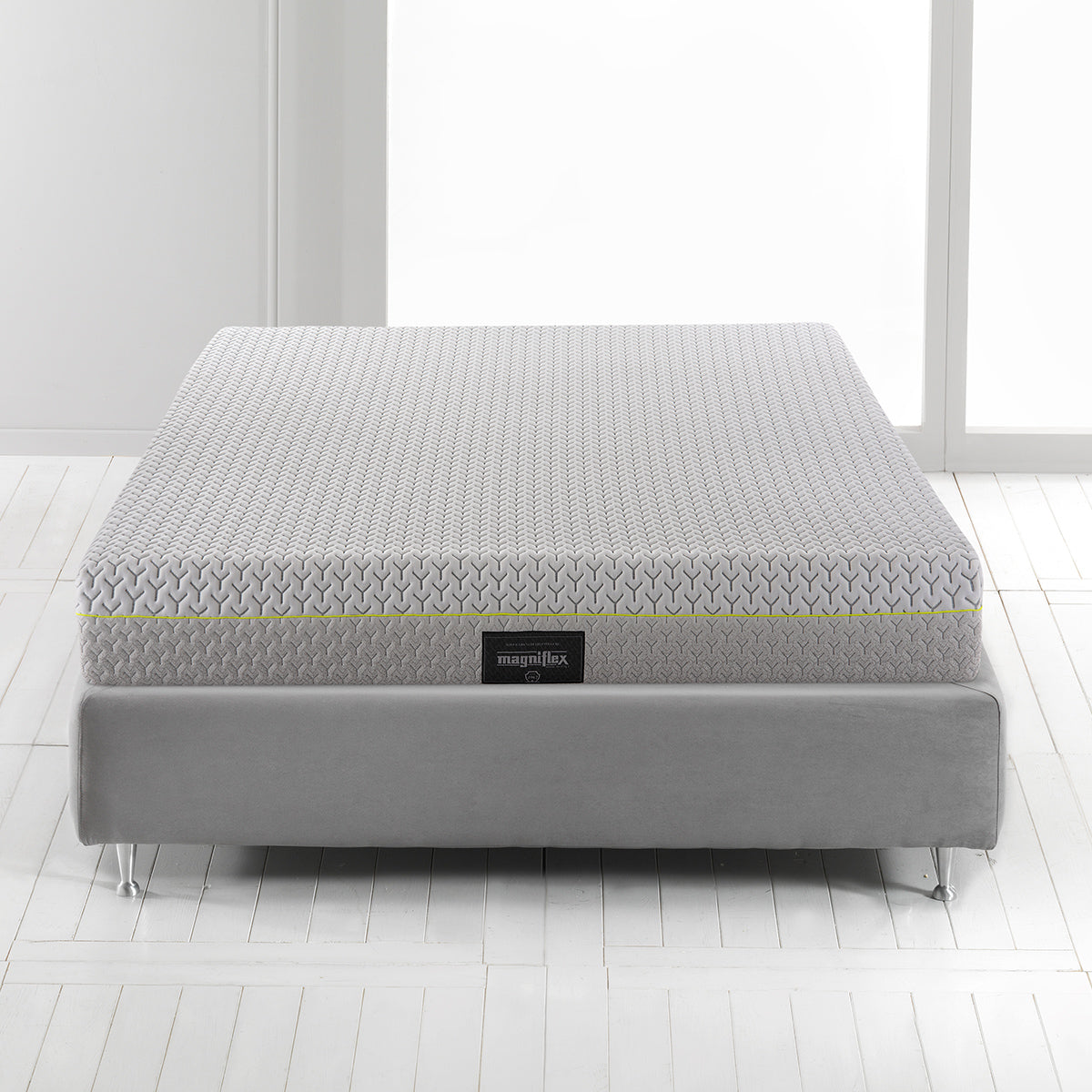 Magniflex MagniStretch Sport 10 Mattress - Active Recovery & Traction