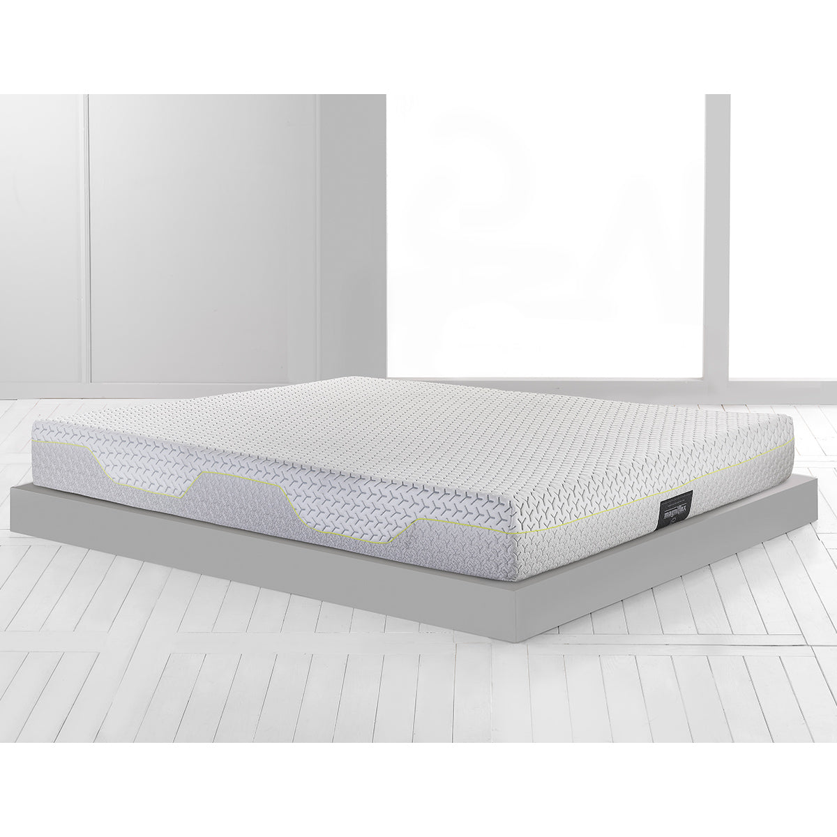 Magniflex MagniStretch Sport 10 Mattress - Active Recovery & Traction
