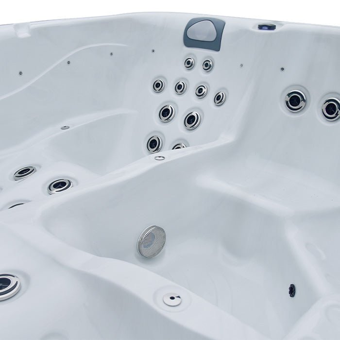 Maya+ 5 Seat 32amp Hot Tub 2.16 x 2.16m