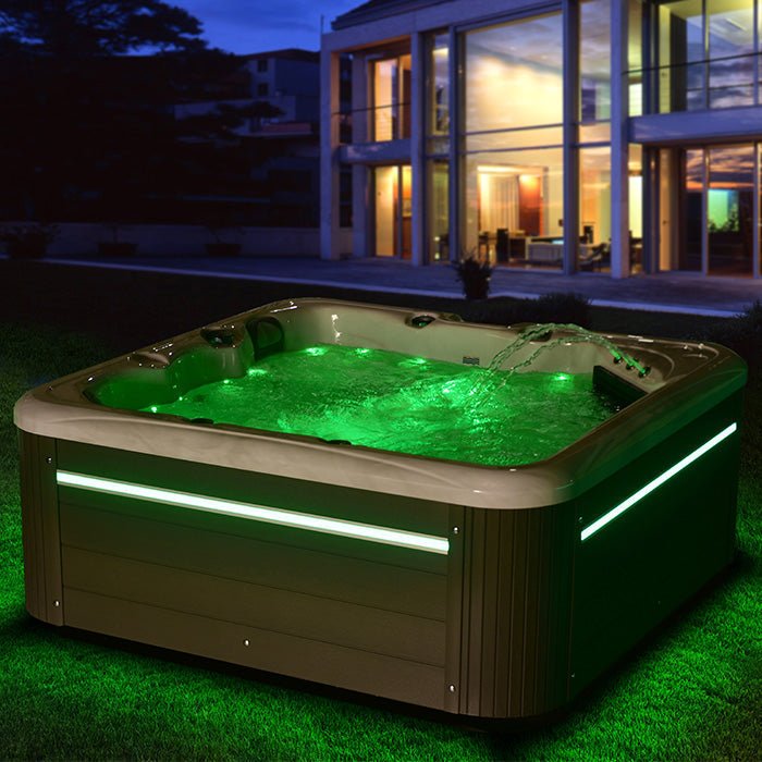 Maya+ 5 Seat 32amp Hot Tub 2.16 x 2.16m